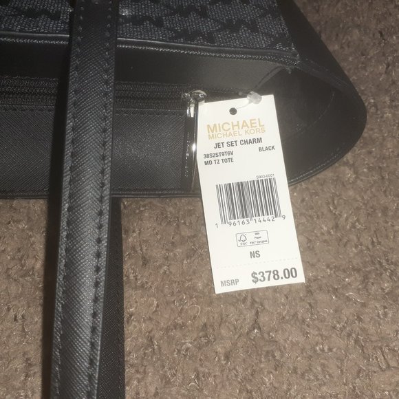 MICHAEL KORS-JET SET Charm-MD TZ Tote-Black Signature-NWT - Picture 6 of 8